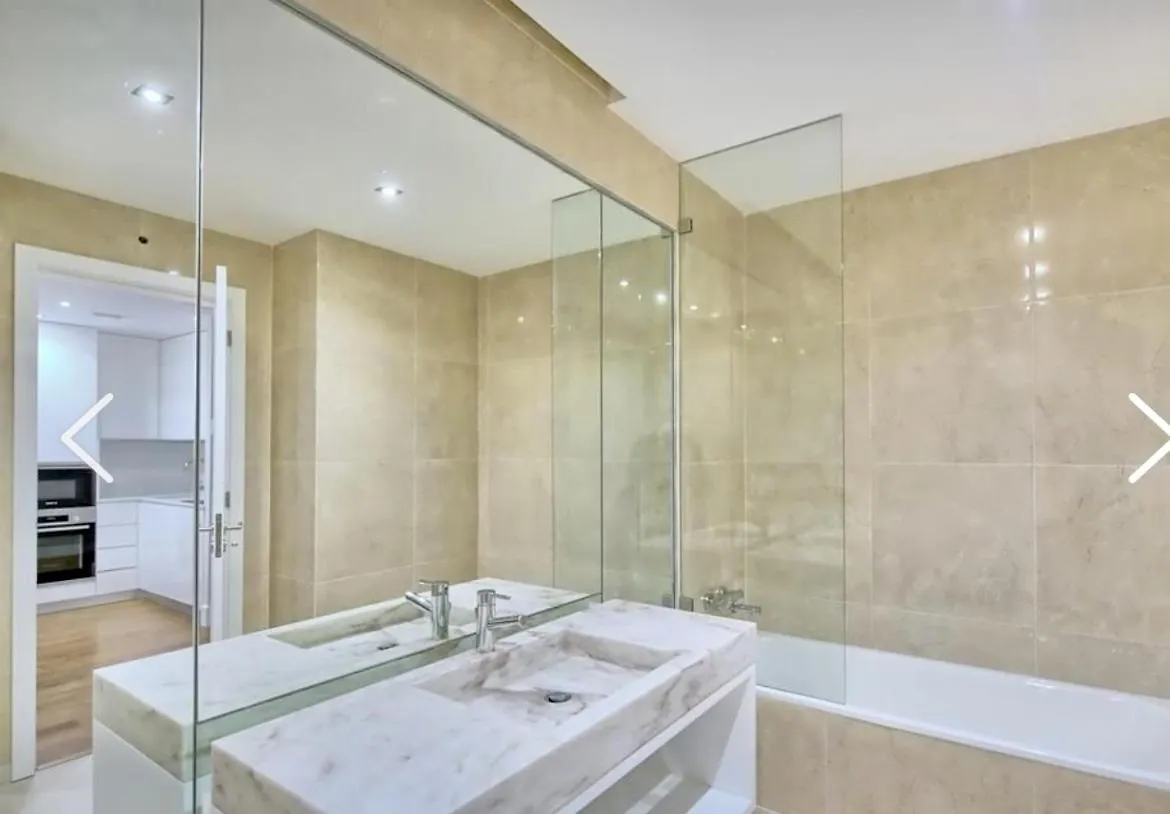 Your Home In Palacio Do Bairro Alto Lisbon
