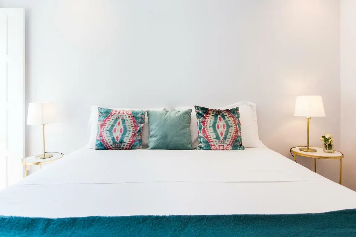Apartment Your Home In Palacio Do Bairro Alto Lisbon